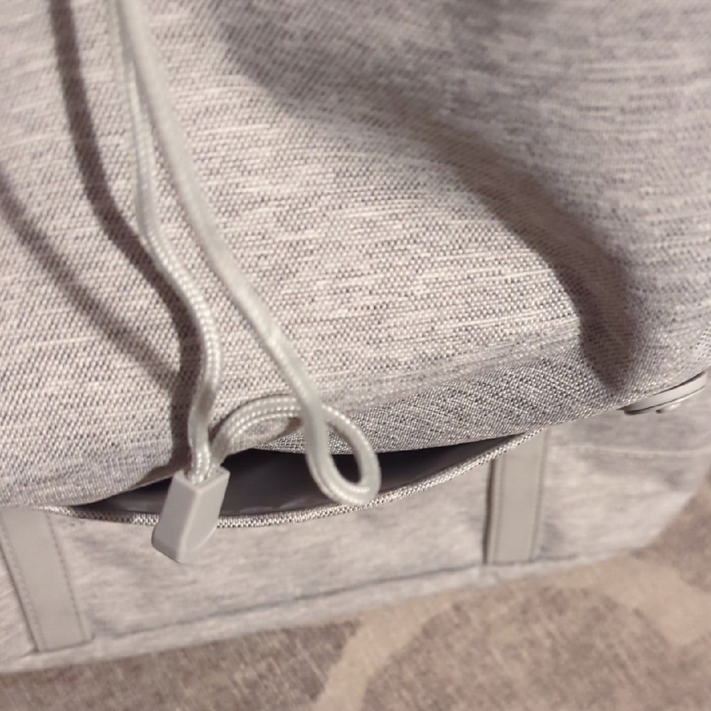 Herschel Supply Company Light Gray Backpack - Picture 7 of 11